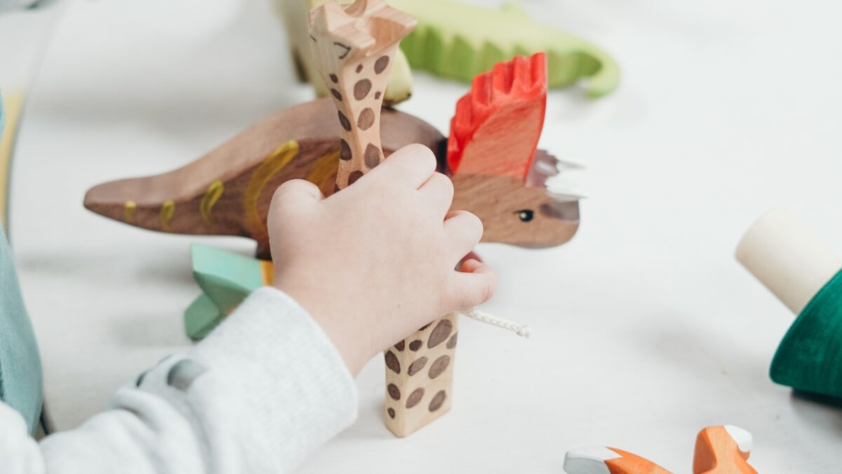 How can I assist in my baby’s development? For babies 0-3 months old